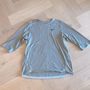 Men’s Nike Long Sleeve Grey 3/4 Shirt